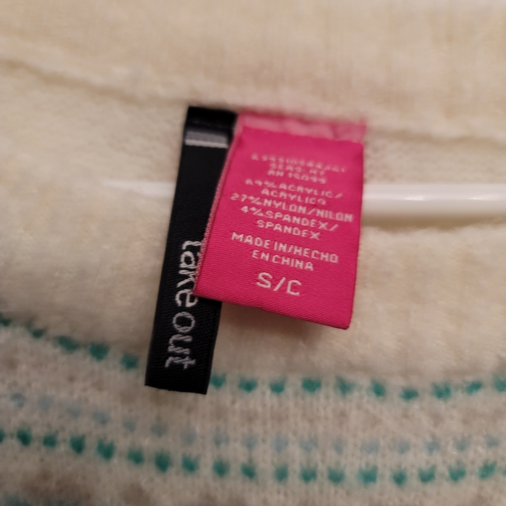 Sweater - Picture 2 of 3